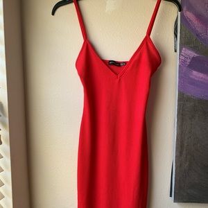 Plt Midi dress ! Worn once, in great condition !